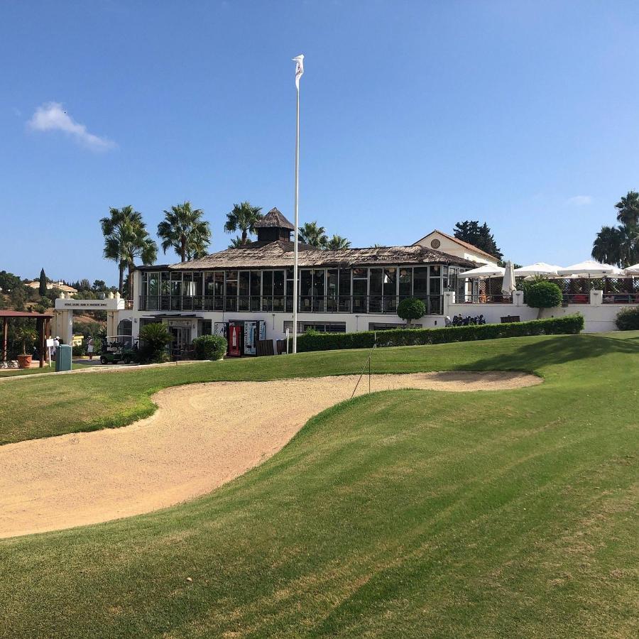 Ample Luxury Apart Fancy Marbella Golf & Padel Eksteriør bilde
